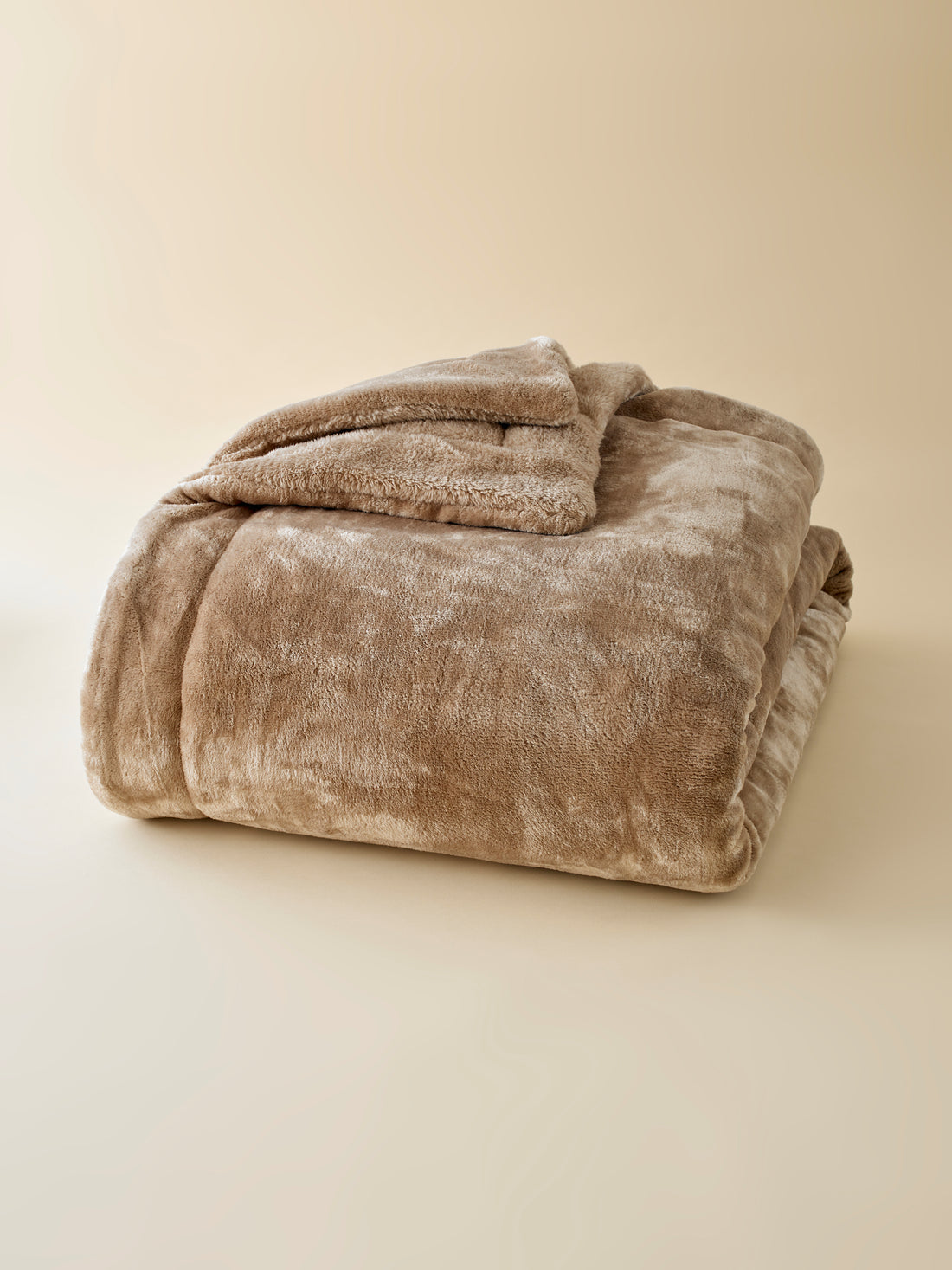 Couvre-Lit Queen Size Taupe