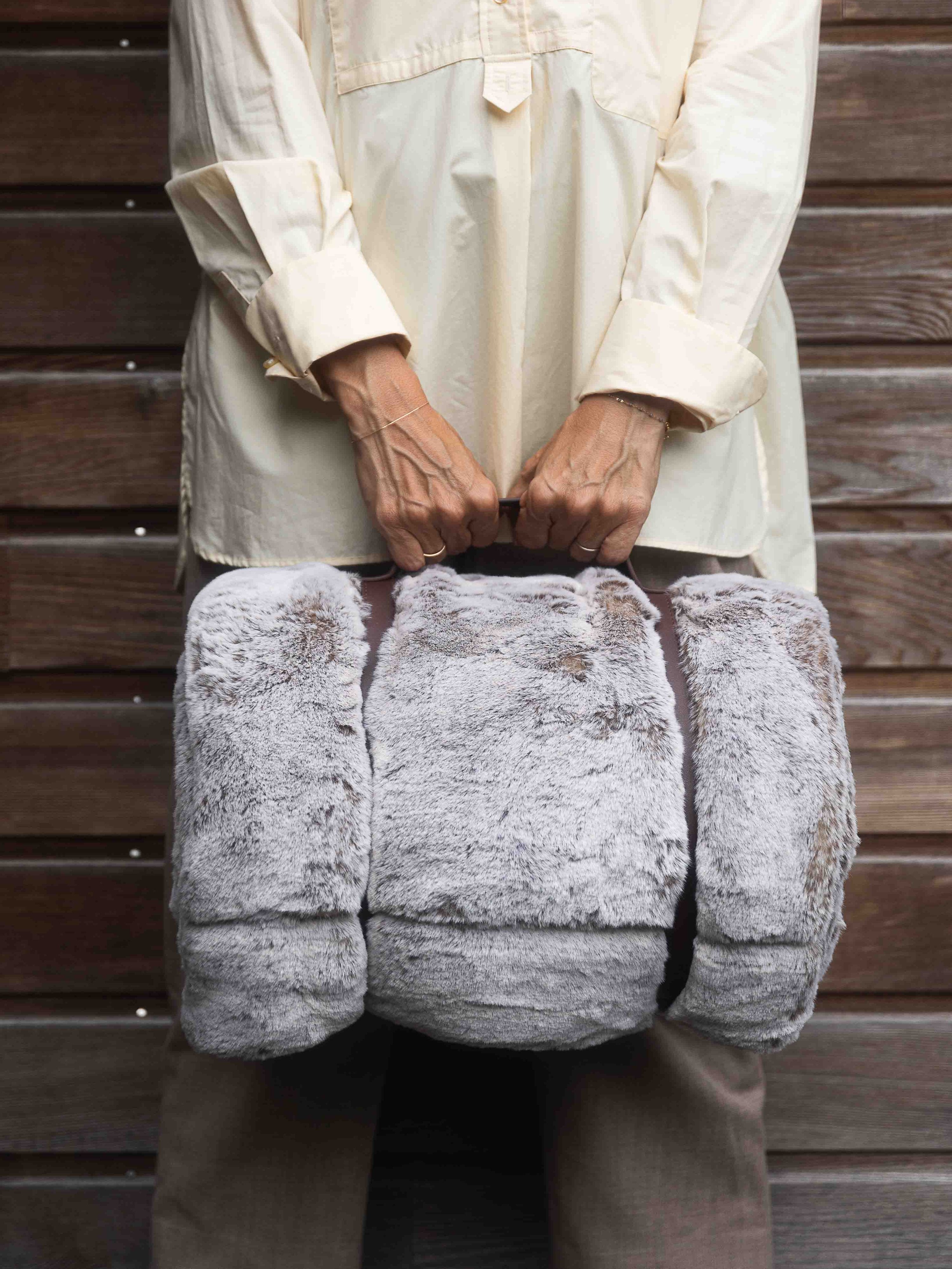 Frisson Faux Fur Throw Natural