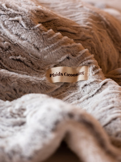Nougatine blanket 