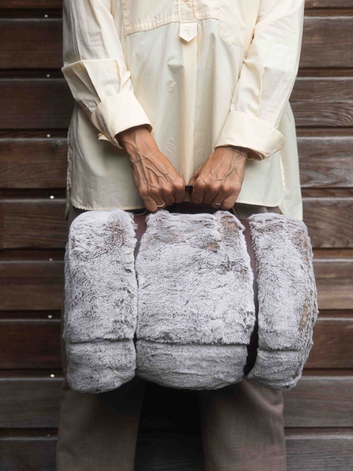 Frisson Faux Fur Throw Natural