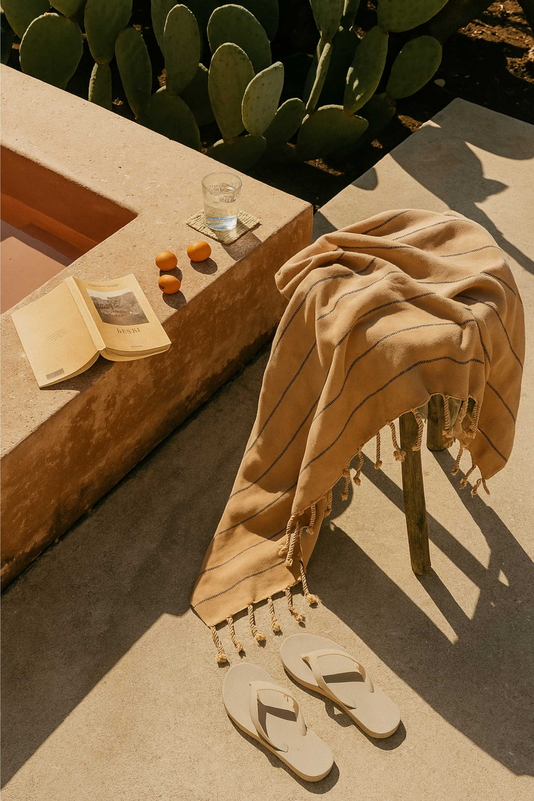 fouta rayee beige noir