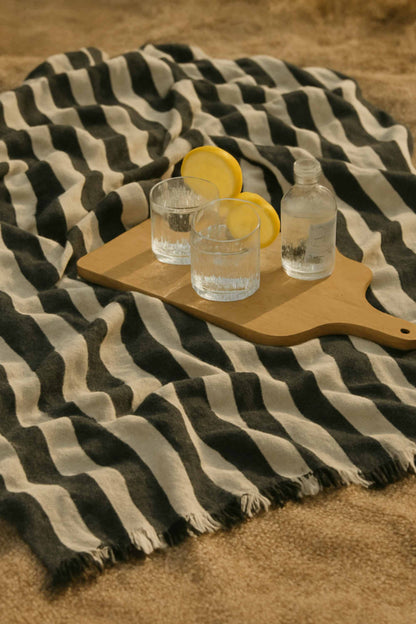 fouta rayee noire